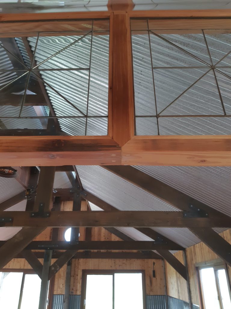 Recycled douglas fir frame with recycled leadlight windows